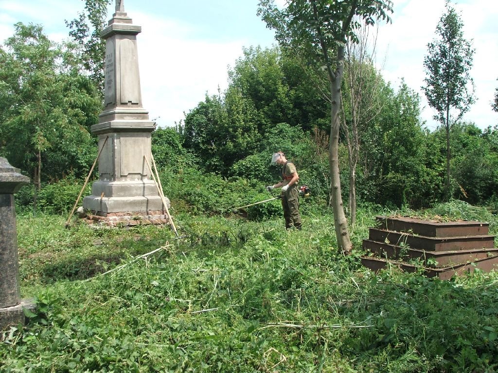 Miniaturka — 2012/2013 - Mogiłę pradziada ocal od zapomnienia - podsumowanie akcji