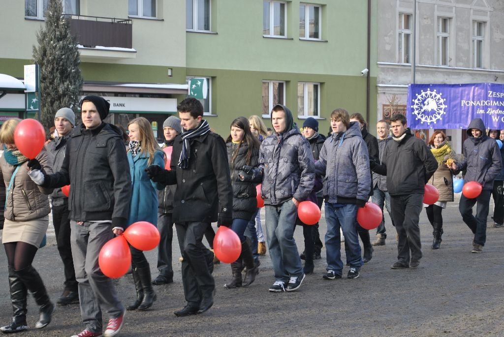 Miniaturka — 2012/2013 - Polonez na rynku w Oławie