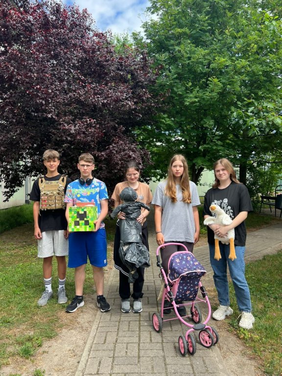 Miniaturka — 2023/2024 - Dzień bez plecaka