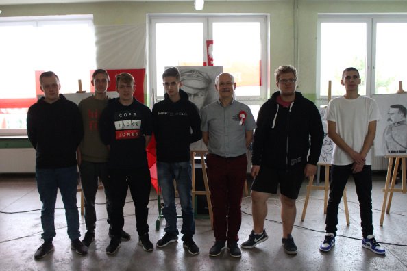 Miniaturka — 2018/2019 - 09.11.2018 godz. 11.11 - bijemy rekord dla Niepodległej!