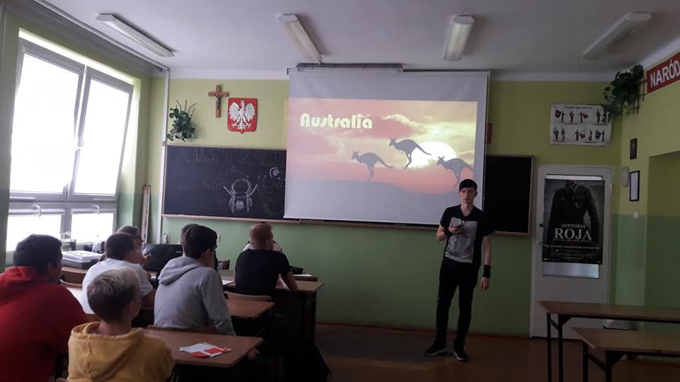 Miniaturka — 2019/2020 - PROMUJEMY ZAGRANICZNE KULTURY I JĘZYKI!