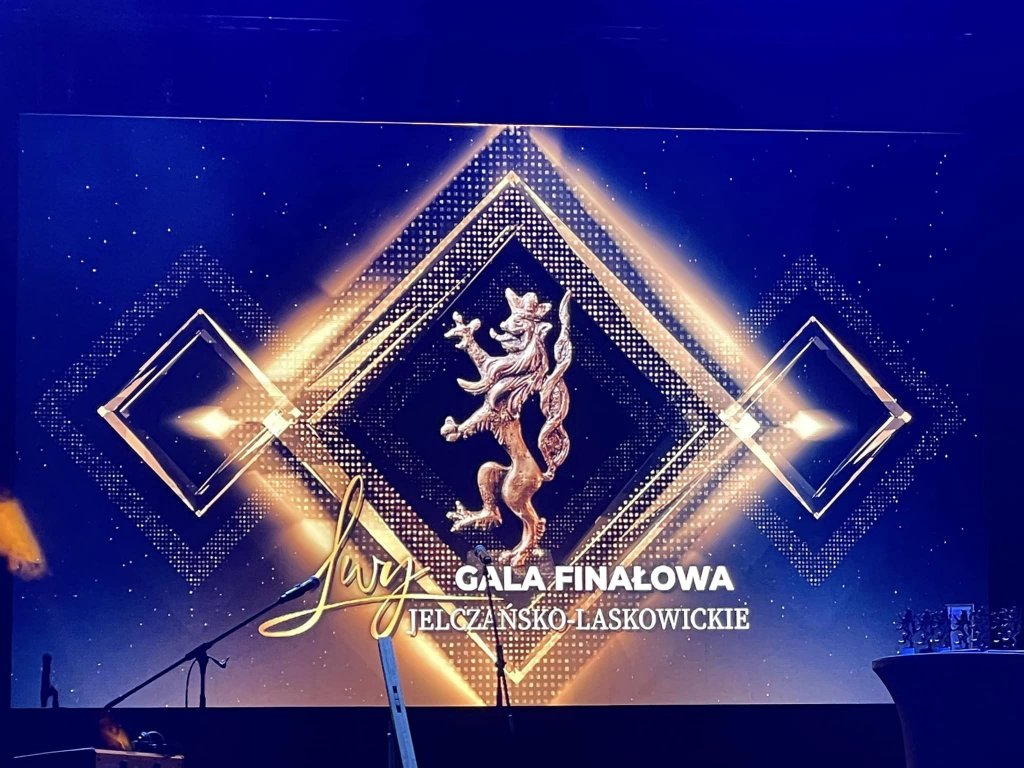 Miniaturka — 2022/2023 - BRAWA dla Pani Katarzyny Stali-KONDRAKIEWICZ z Zespołu Szkół im. Jana Kasprowicza!!