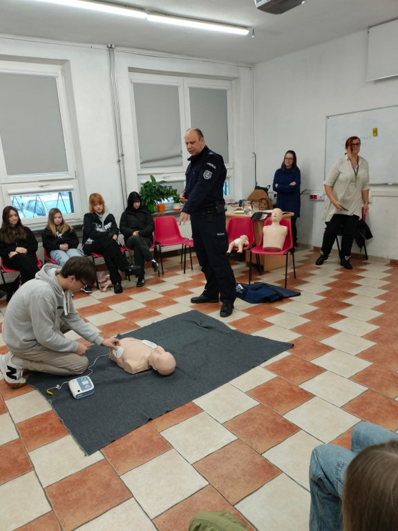 Miniaturka — 2023/2024 - Warsztaty z udzielania pierwszej pomocy