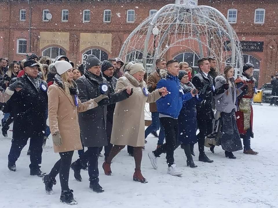Miniaturka — 2018/2019 - VIII POLONEZ MATURZYSTÓW